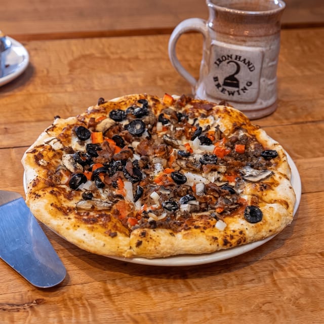 Supreme Pizza.