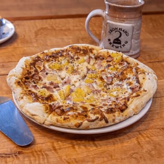 Hawaiian Pizza